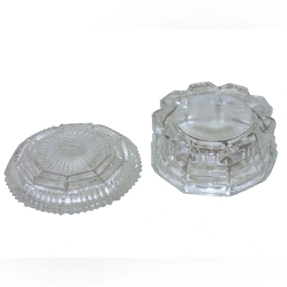 Trinket Powder Dish Vintage Art Deco, Heavy Cut Glass, Powder Box with Lid